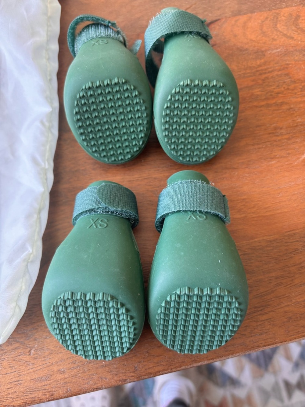 Wagwear Wagwellies Green Dog Boots - XS Waterproof Paw Protectors - Picture 3 of 6